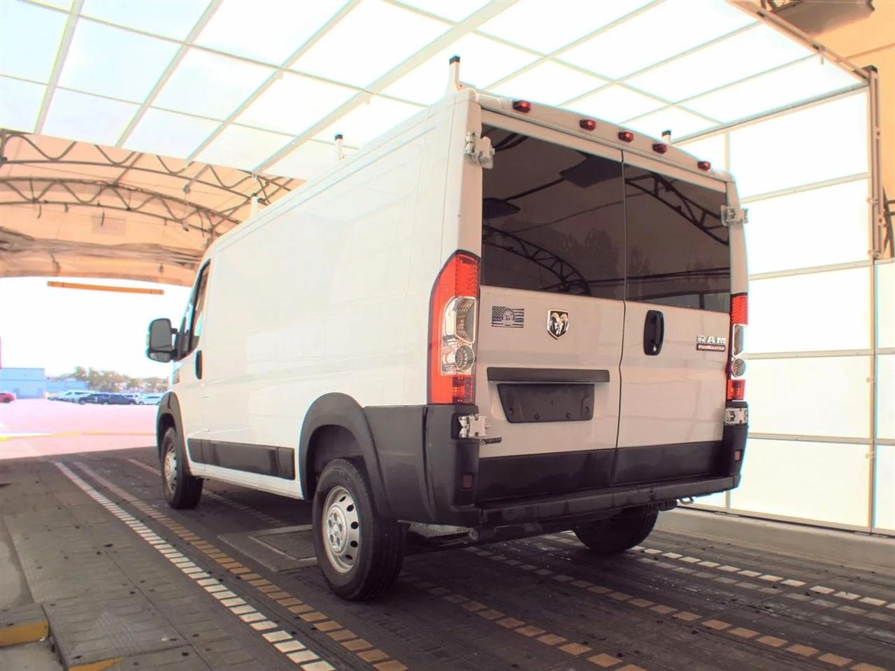 RAM ProMaster Cargo Van 1500 Low Roof 136" WB 2015