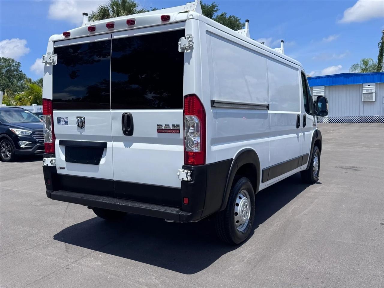 RAM ProMaster Cargo Van 1500 Low Roof 136" WB 2015