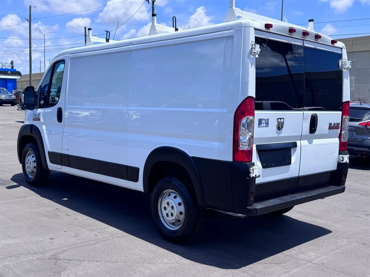 RAM ProMaster Cargo Van 1500 Low Roof 136" WB 2015