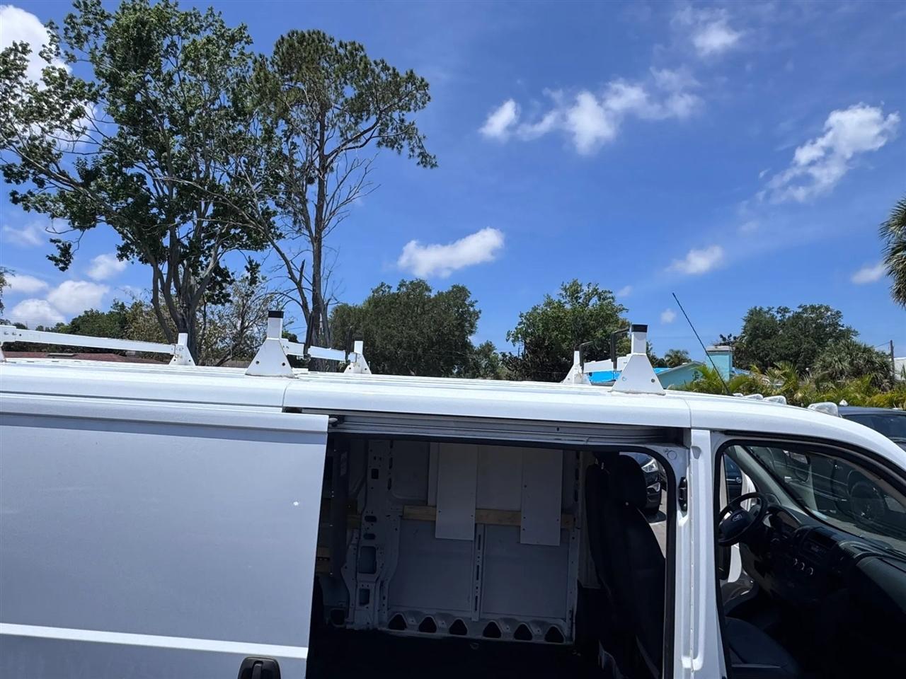 RAM ProMaster Cargo Van 1500 Low Roof 136" WB 2015