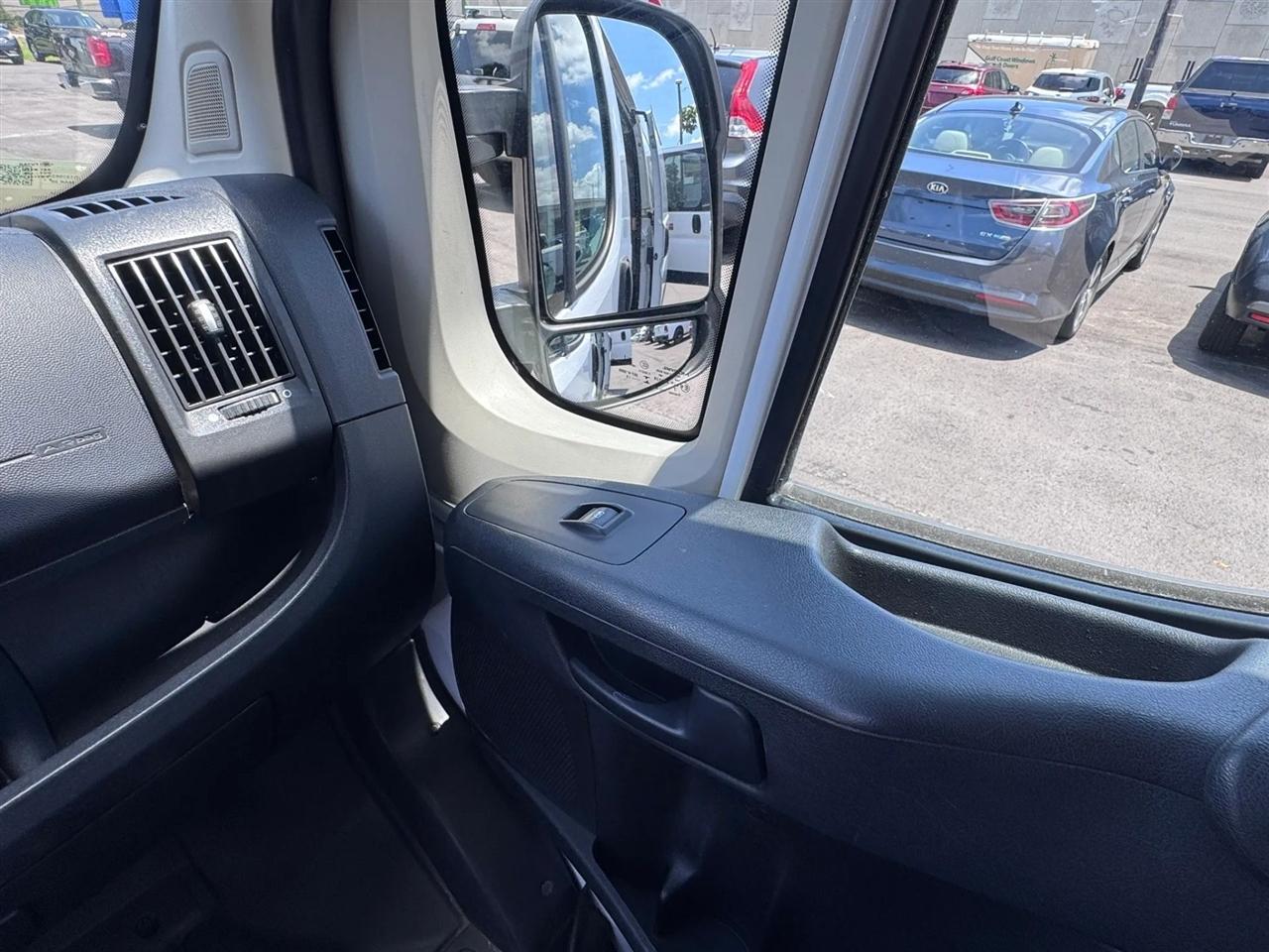 RAM ProMaster Cargo Van 1500 Low Roof 136" WB 2015