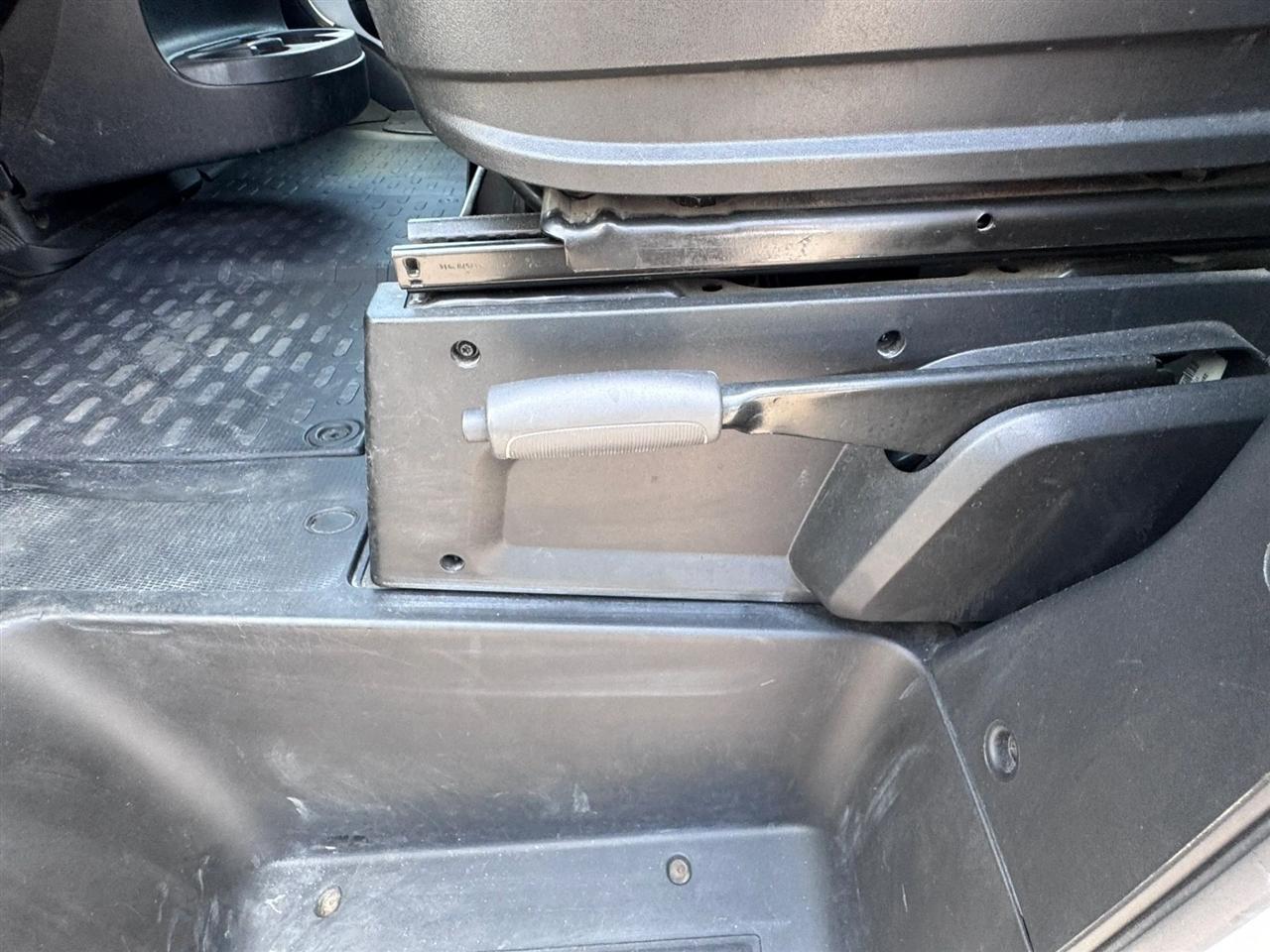 RAM ProMaster Cargo Van 1500 Low Roof 136" WB 2015