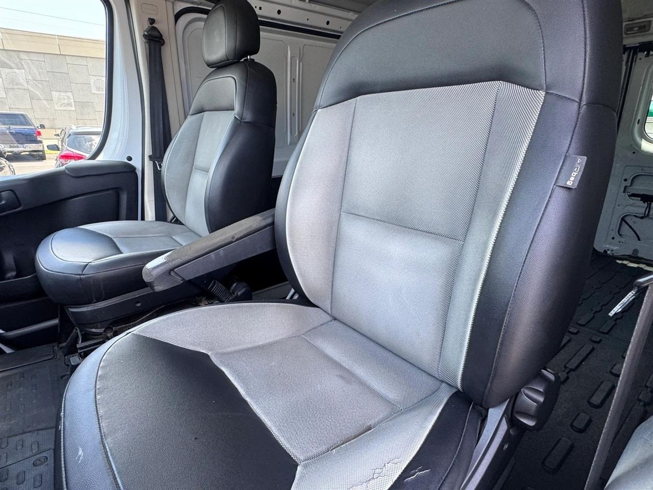 RAM ProMaster Cargo Van 1500 Low Roof 136" WB 2015