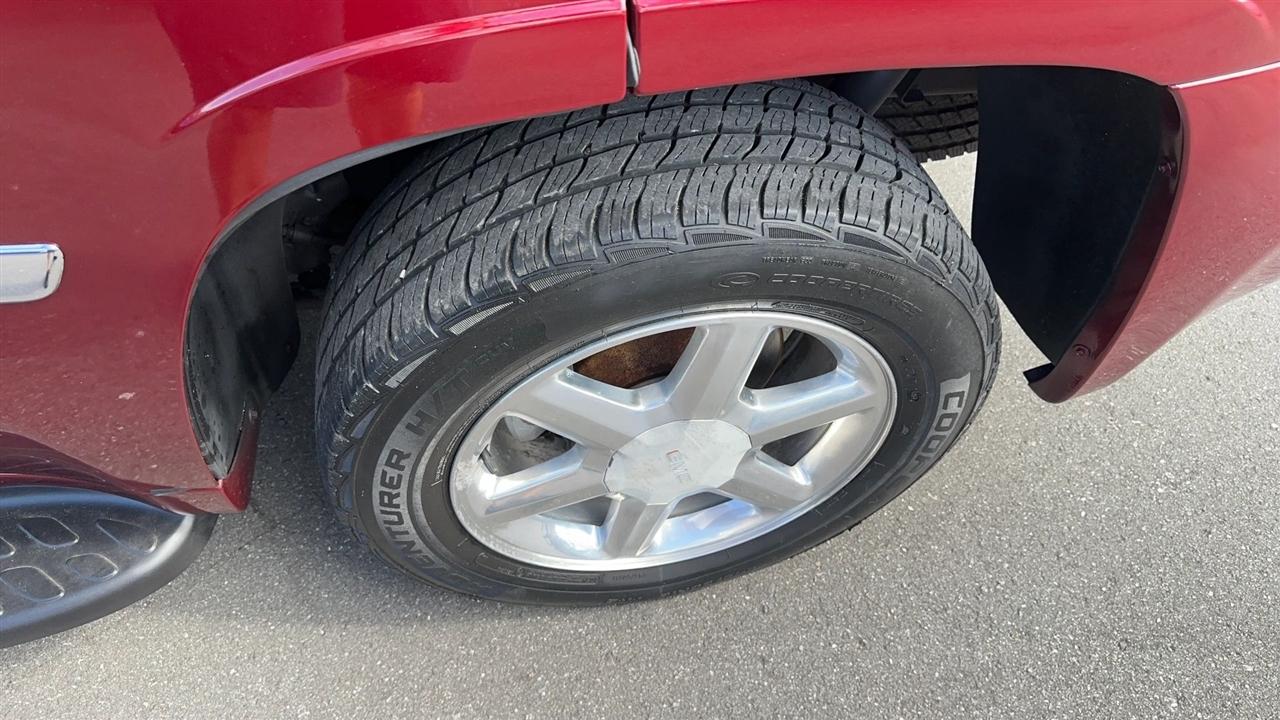 GMC Envoy 2WD 4dr SLT 2009