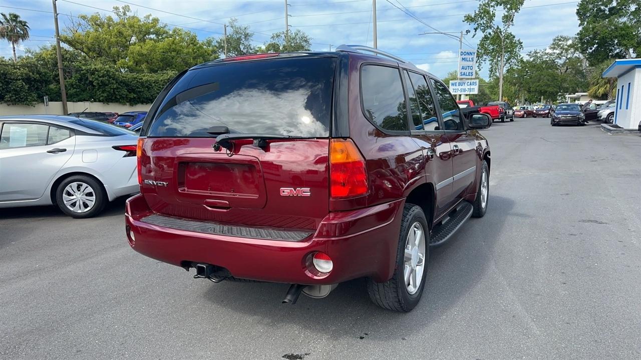 GMC Envoy 2WD 4dr SLT 2009