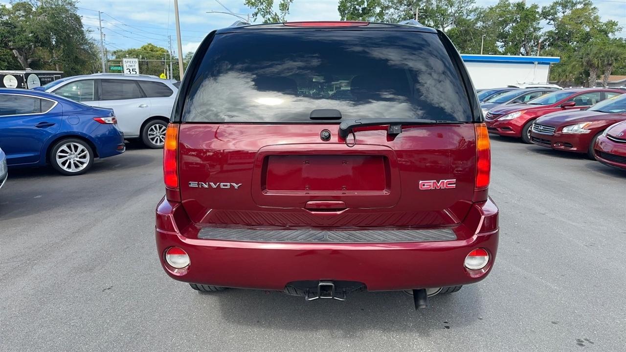 GMC Envoy 2WD 4dr SLT 2009