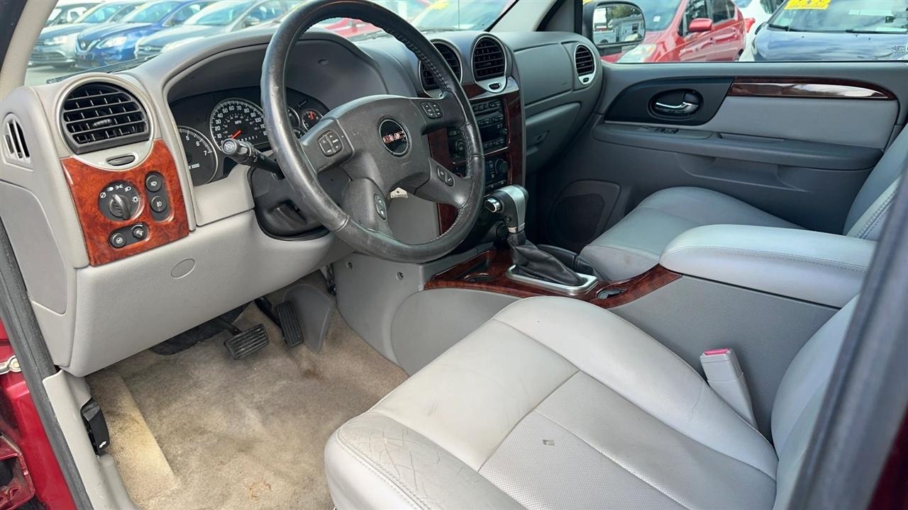 GMC Envoy 2WD 4dr SLT 2009