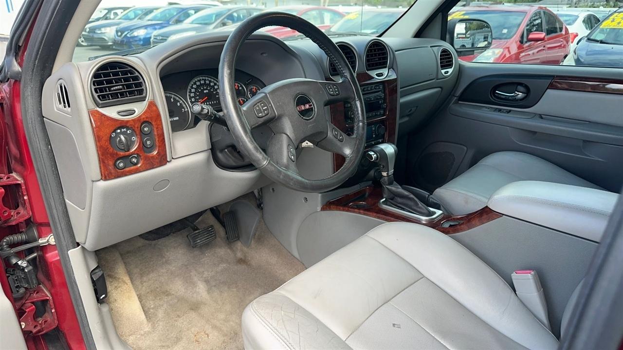 GMC Envoy 2WD 4dr SLT 2009