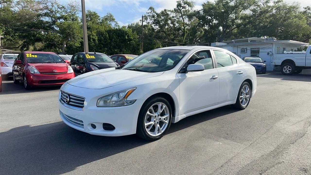 Nissan Maxima 4dr Sdn V6 CVT 3.5 S 2012