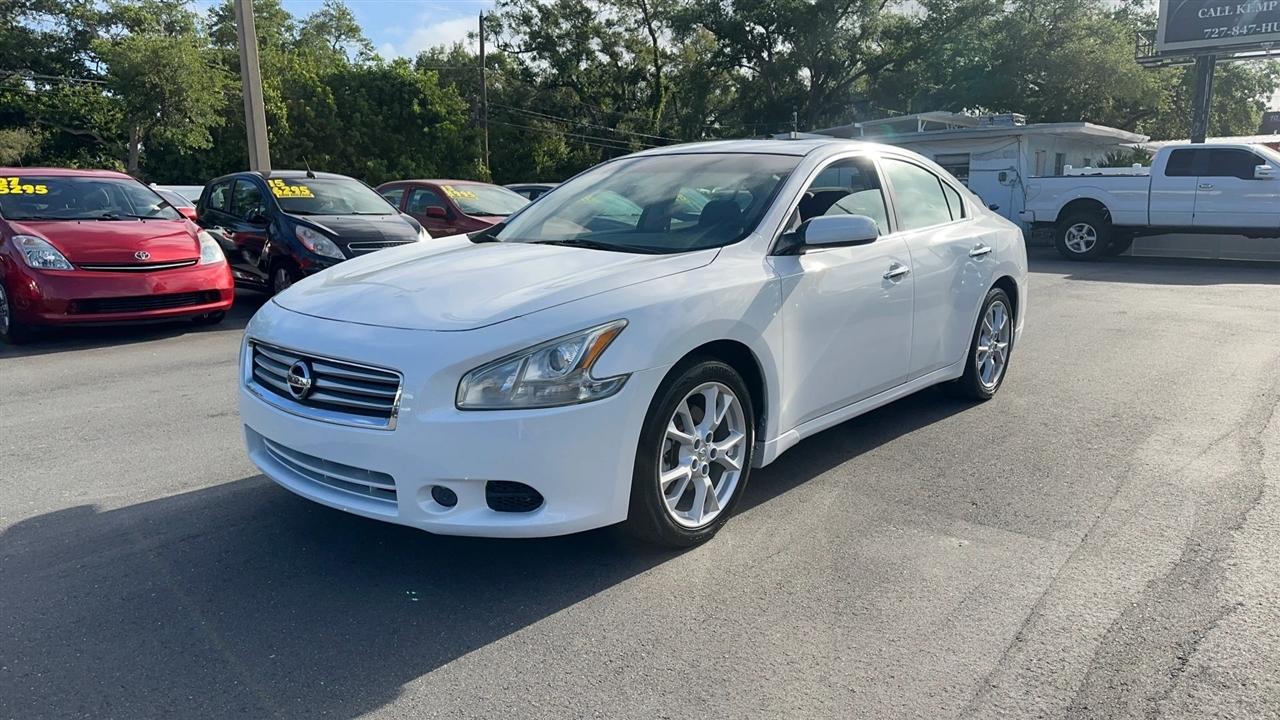 Nissan Maxima 4dr Sdn V6 CVT 3.5 S 2012