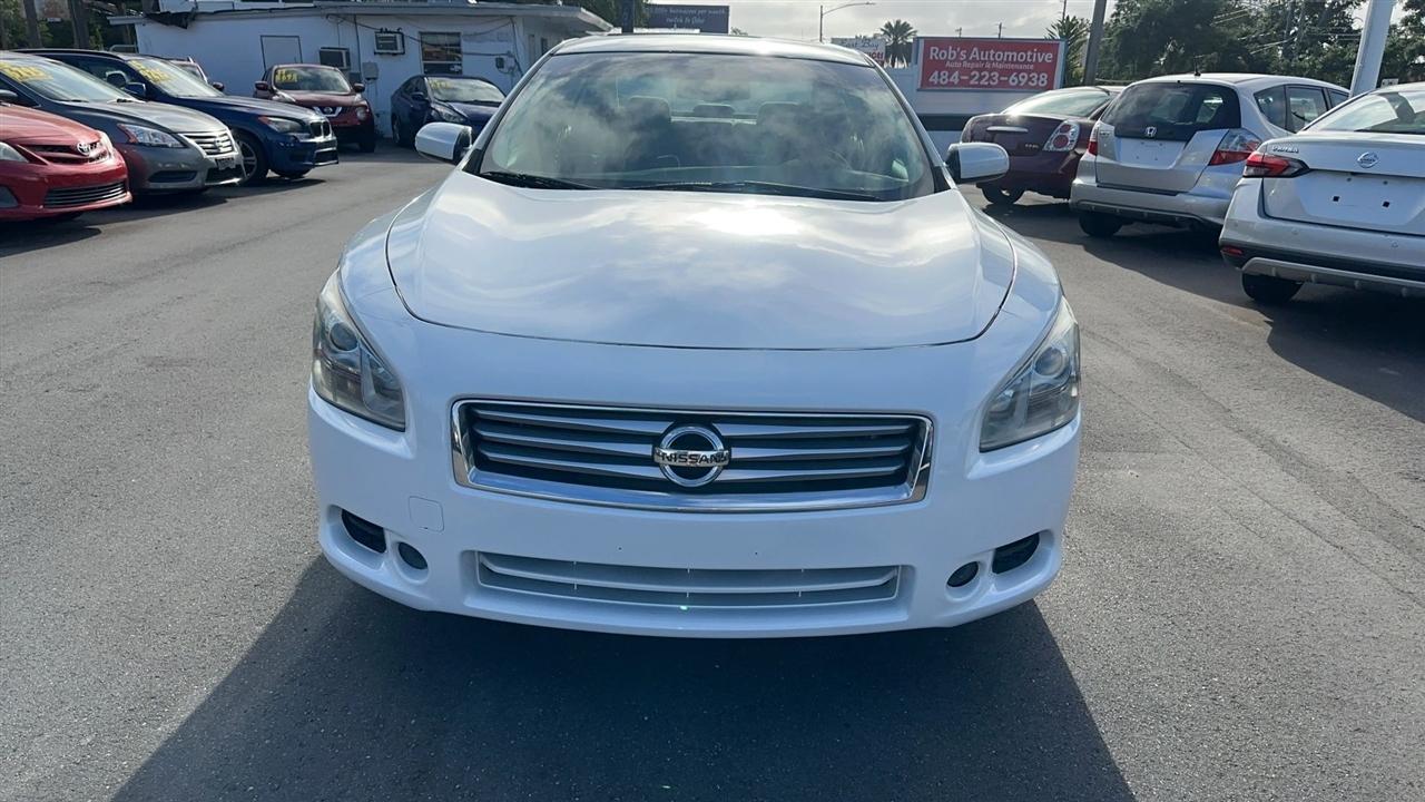 Nissan Maxima 4dr Sdn V6 CVT 3.5 S 2012