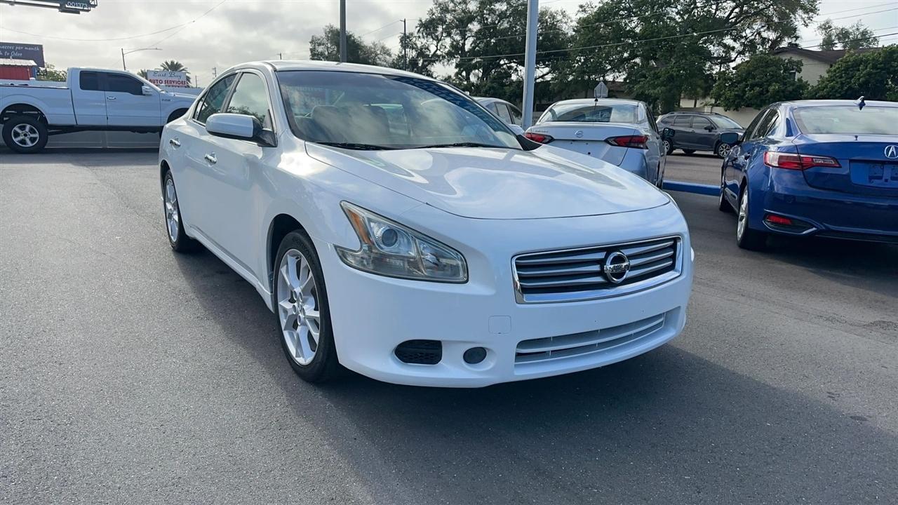 Nissan Maxima 4dr Sdn V6 CVT 3.5 S 2012