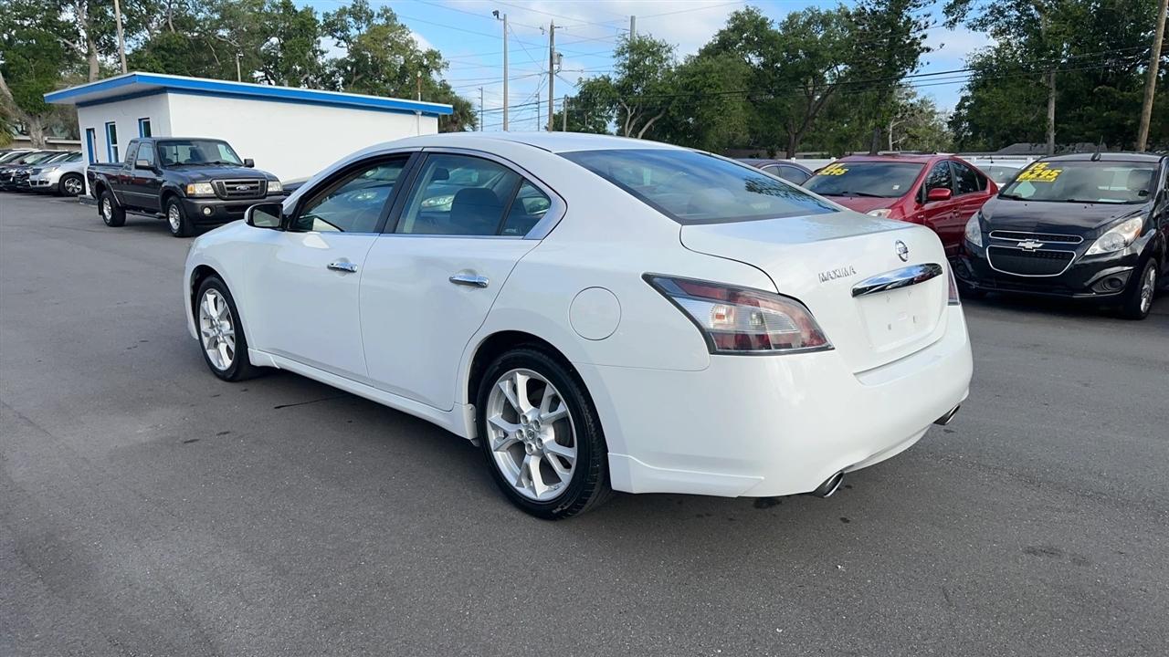 Nissan Maxima 4dr Sdn V6 CVT 3.5 S 2012
