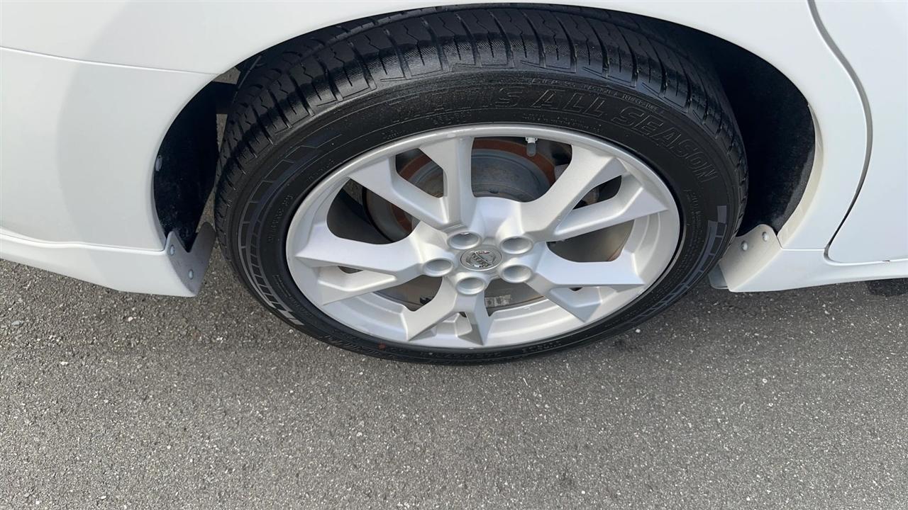 Nissan Maxima 4dr Sdn V6 CVT 3.5 S 2012