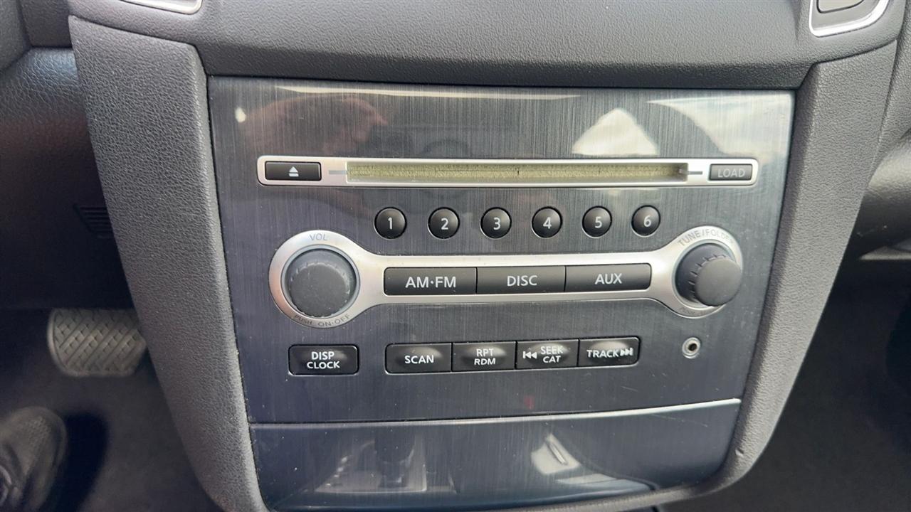 Nissan Maxima 4dr Sdn V6 CVT 3.5 S 2012