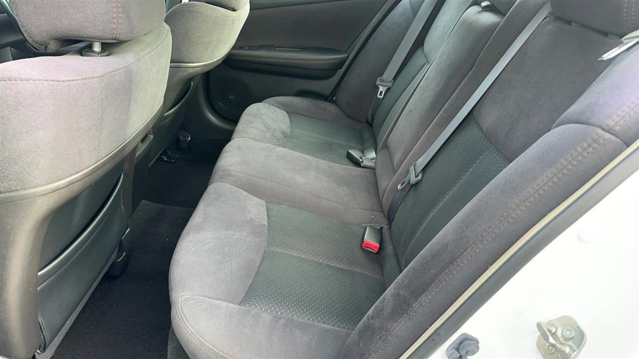 Nissan Maxima 4dr Sdn V6 CVT 3.5 S 2012