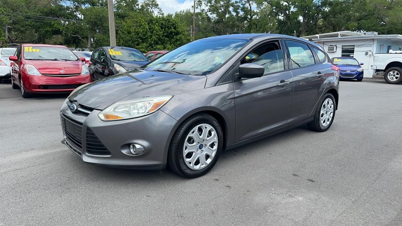 Ford Focus 5dr HB SE 2012