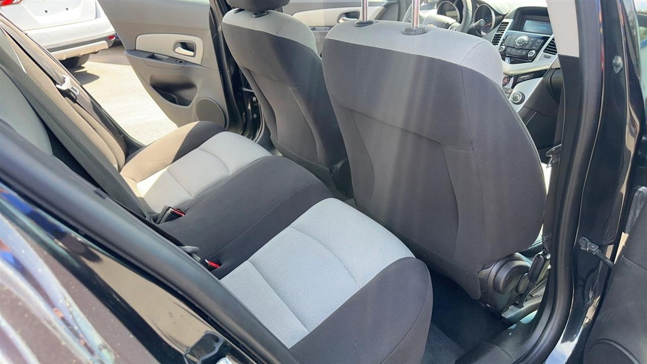 Chevrolet Cruze Limited 4dr Sdn Auto LS 2016