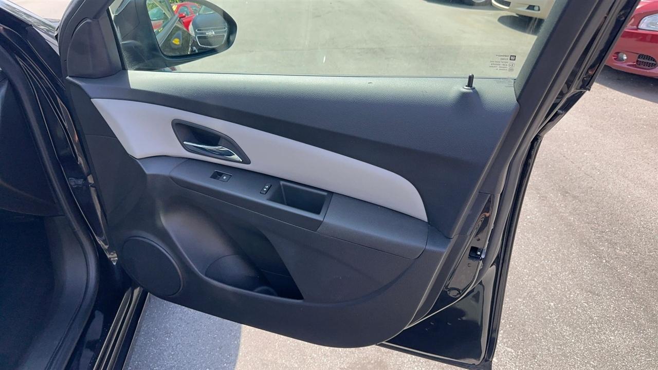 Chevrolet Cruze Limited 4dr Sdn Auto LS 2016