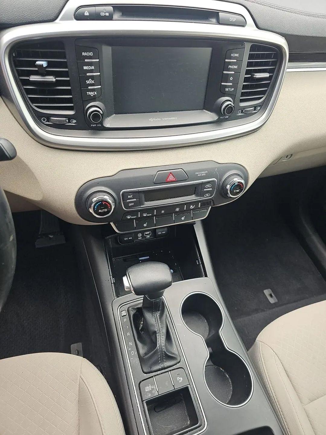 Kia Sorento LX FWD 2019