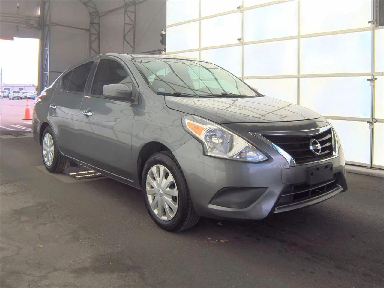 Nissan Versa Sedan SV CVT 2019