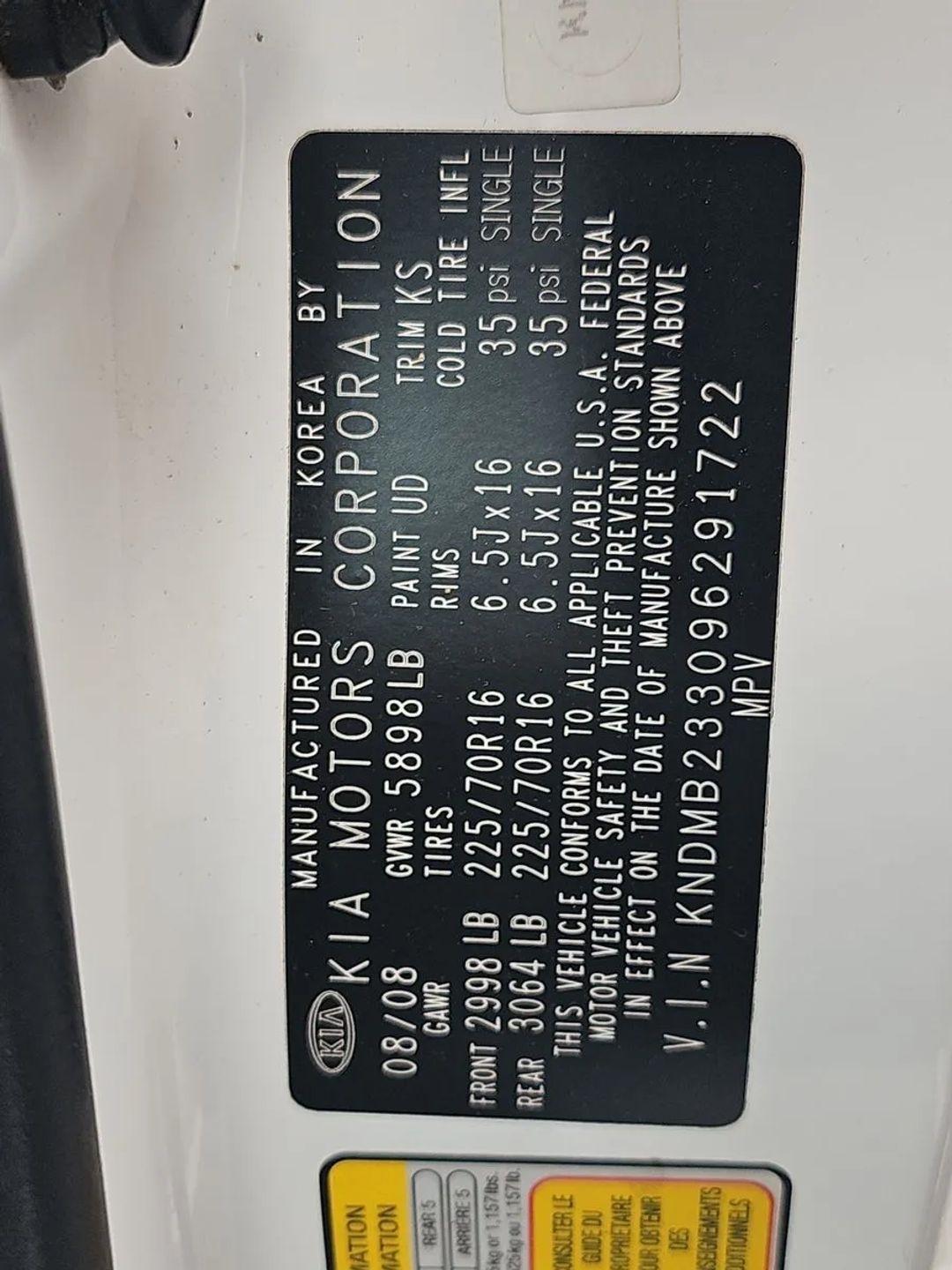 Kia Sedona 4dr LWB LX 2009