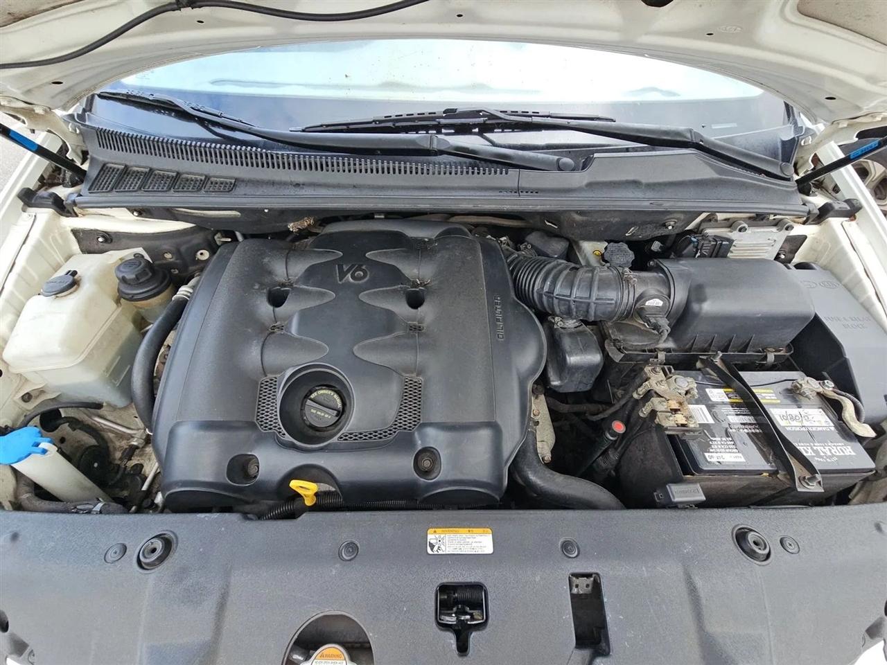 Kia Sedona 4dr LWB LX 2009