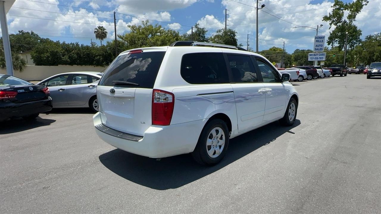 Kia Sedona 4dr LWB LX 2009