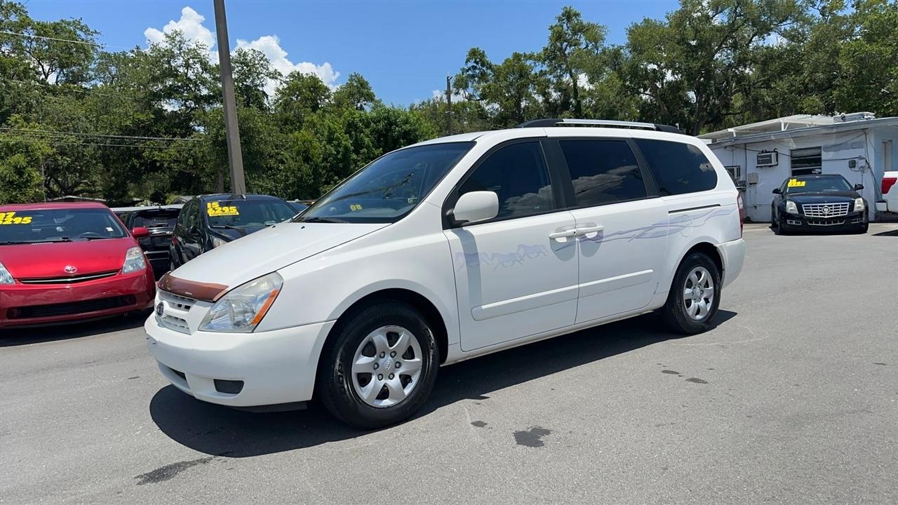 Kia Sedona 4dr LWB LX 2009