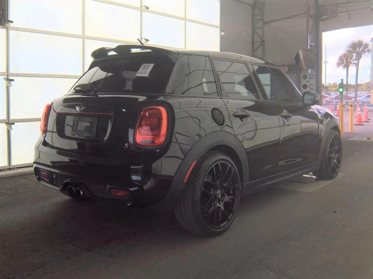 MINI Hardtop 4 Door Cooper S FWD 2017