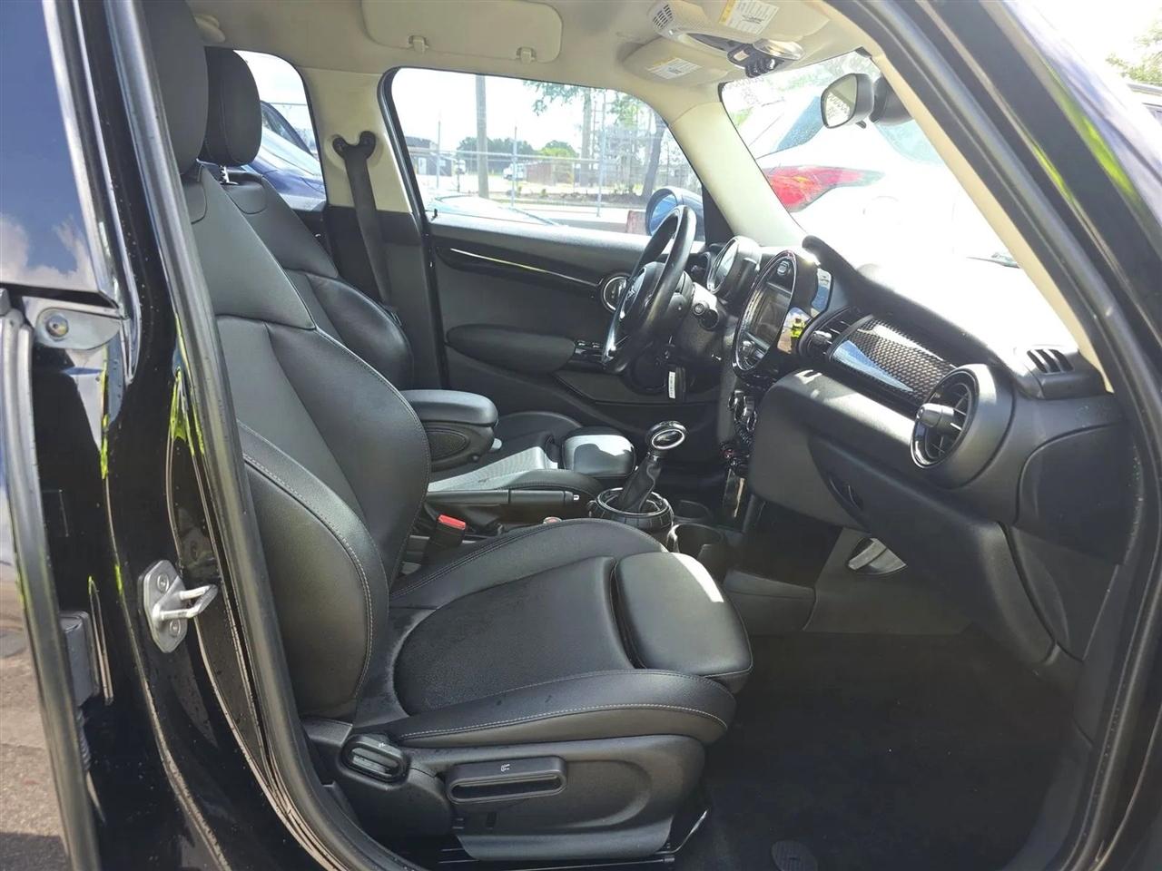 MINI Hardtop 4 Door Cooper S FWD 2017