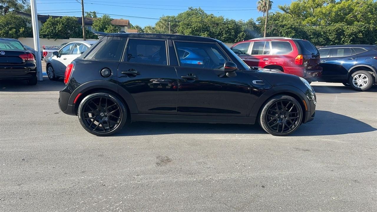 MINI Hardtop 4 Door Cooper S FWD 2017