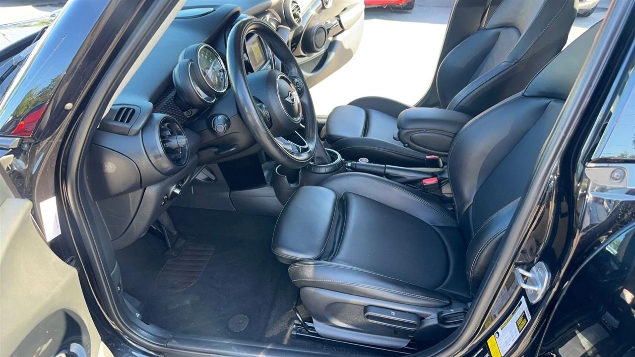 MINI Hardtop 4 Door Cooper S FWD 2017