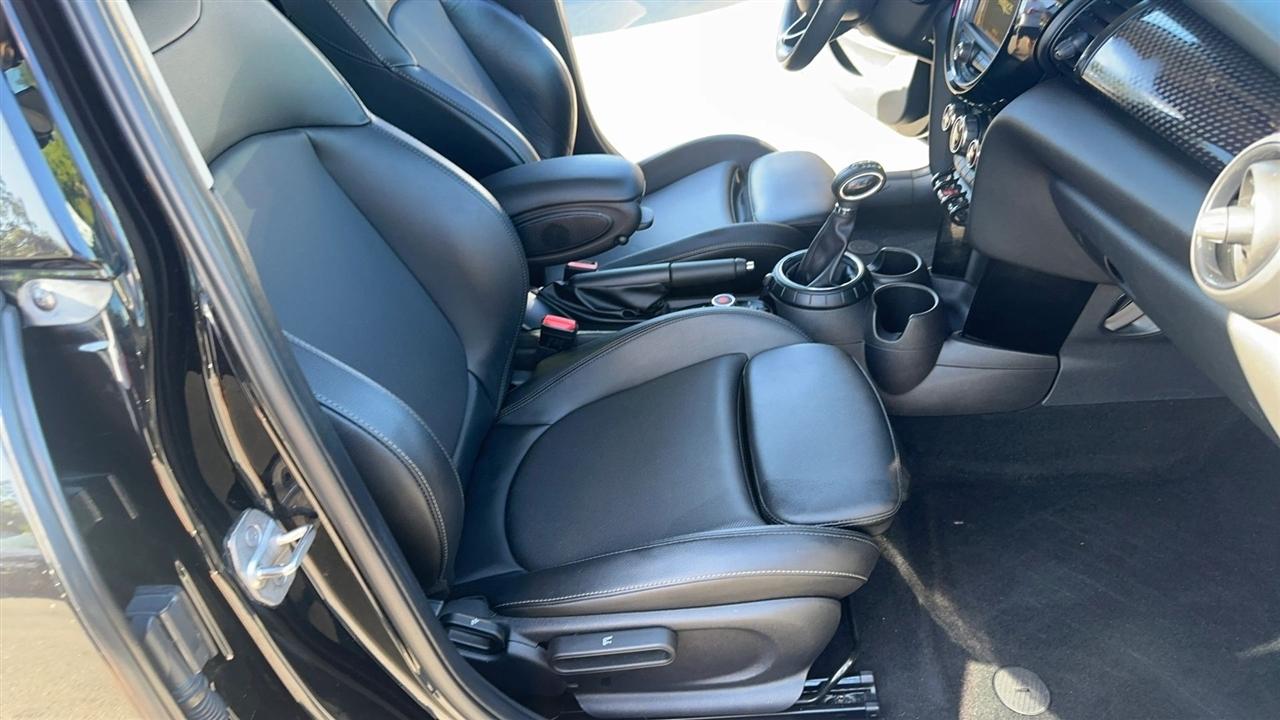 MINI Hardtop 4 Door Cooper S FWD 2017