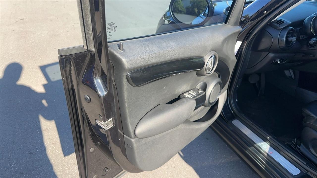 MINI Hardtop 4 Door Cooper S FWD 2017