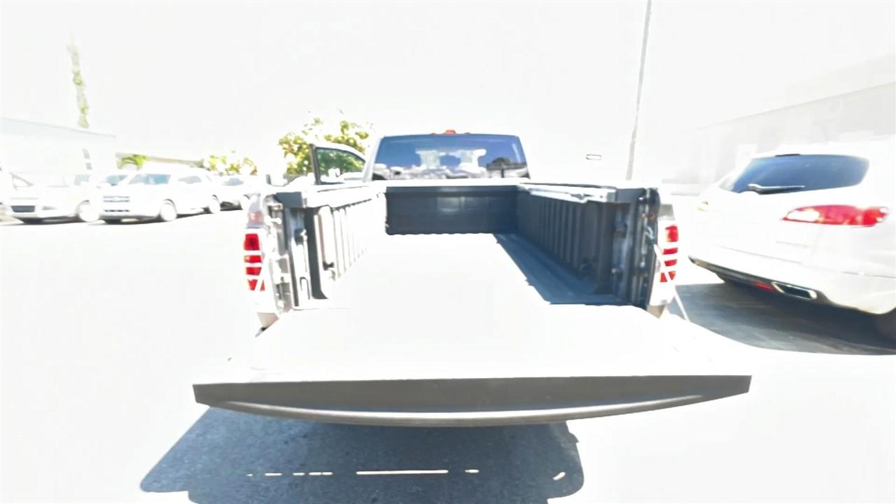 RAM 1500 4WD Quad Cab 140.5" Tradesman 2012