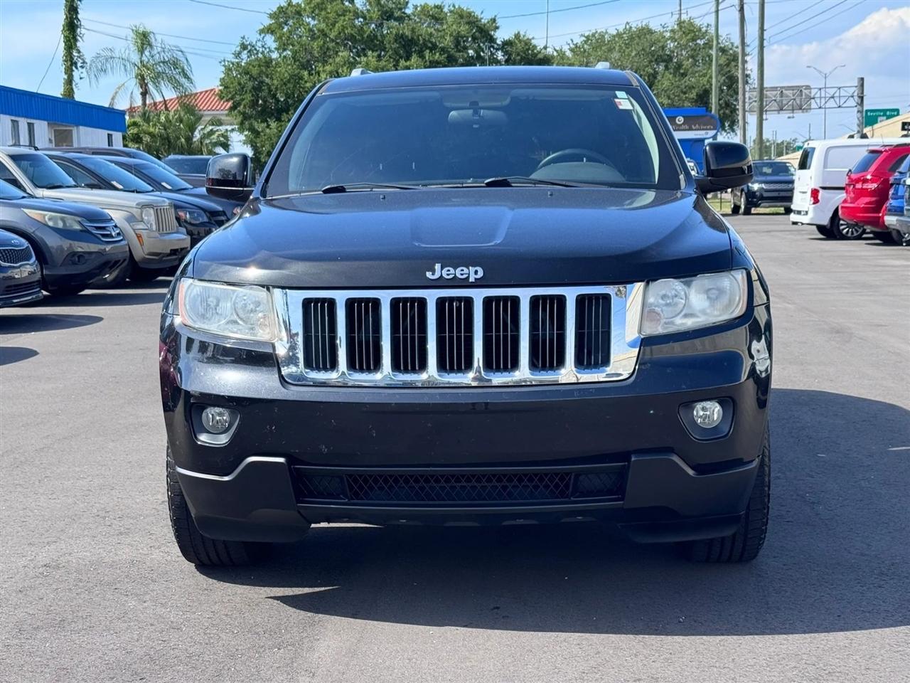 Jeep Grand Cherokee RWD 4dr Laredo 2012