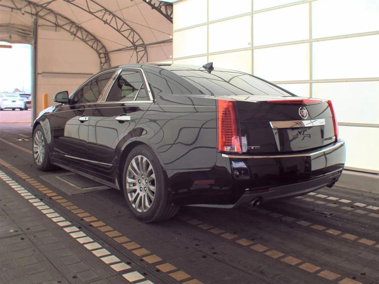 Cadillac CTS Sedan 4dr Sdn 3.6L Performance RWD 2013