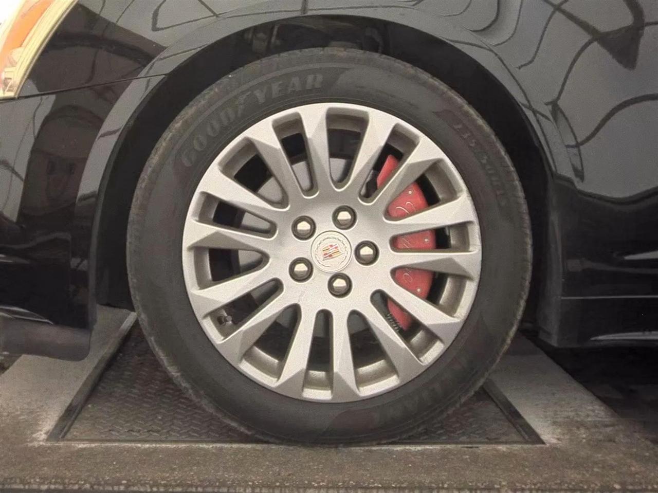 Cadillac CTS Sedan 4dr Sdn 3.6L Performance RWD 2013