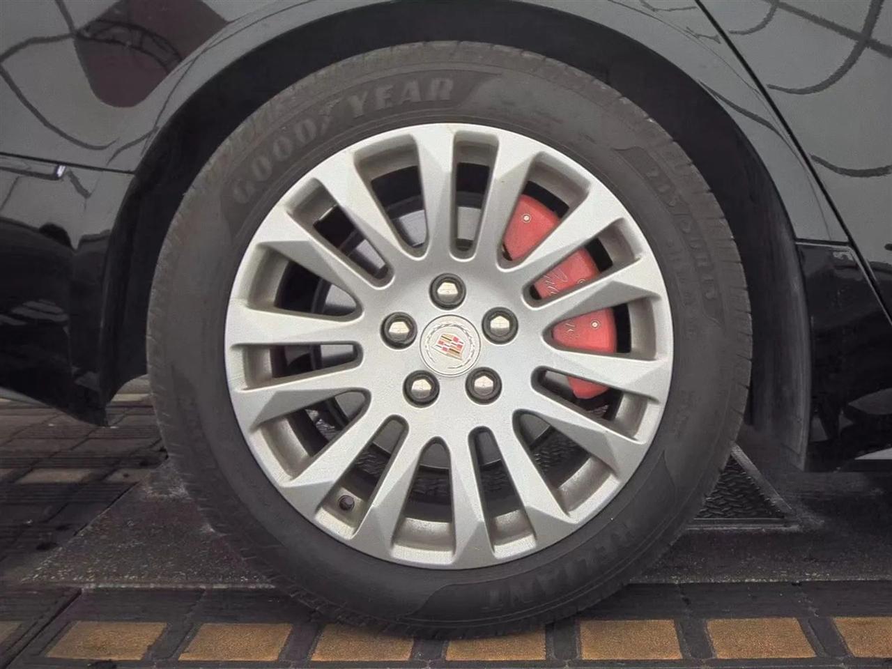 Cadillac CTS Sedan 4dr Sdn 3.6L Performance RWD 2013