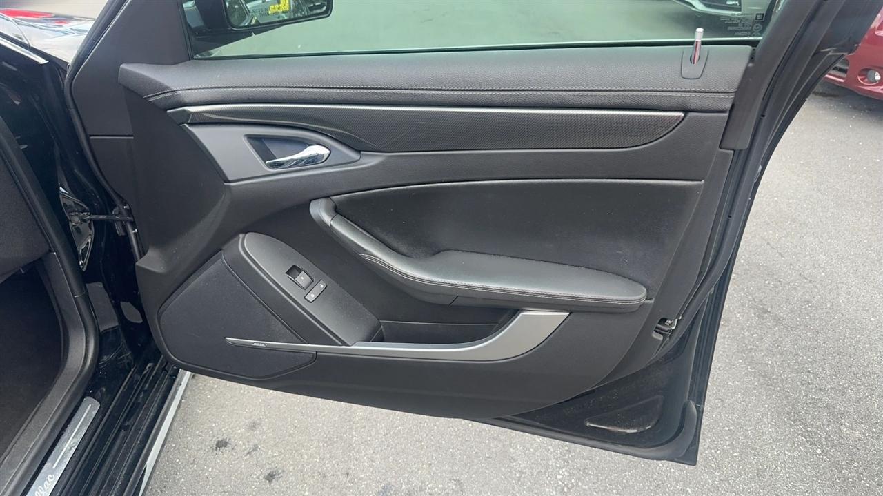Cadillac CTS Sedan 4dr Sdn 3.6L Performance RWD 2013