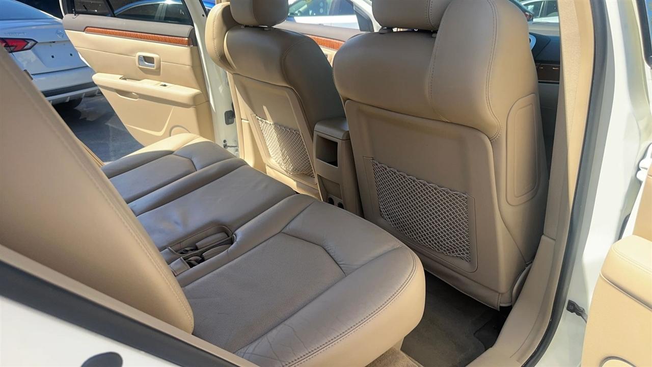 Cadillac SRX RWD 4dr V8 2008