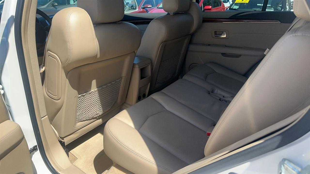 Cadillac SRX RWD 4dr V8 2008