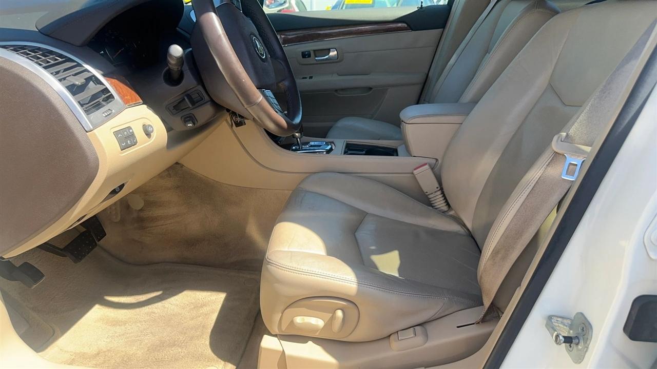 Cadillac SRX RWD 4dr V8 2008