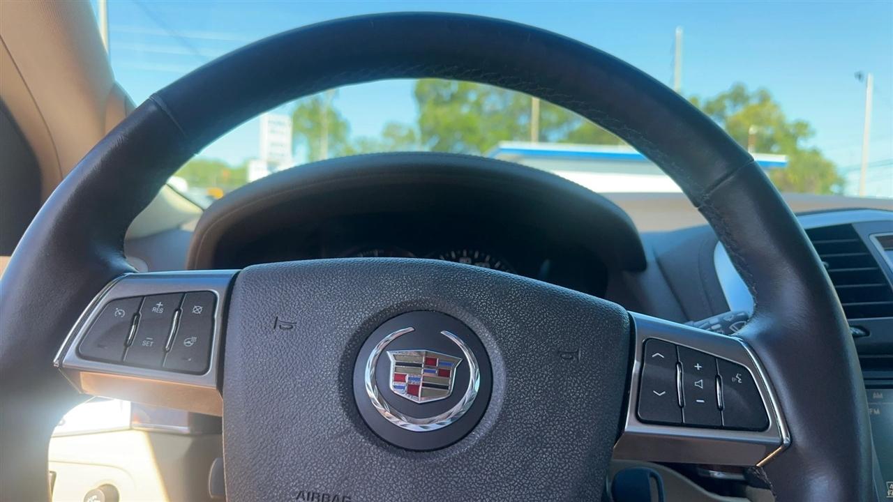 Cadillac SRX RWD 4dr V8 2008