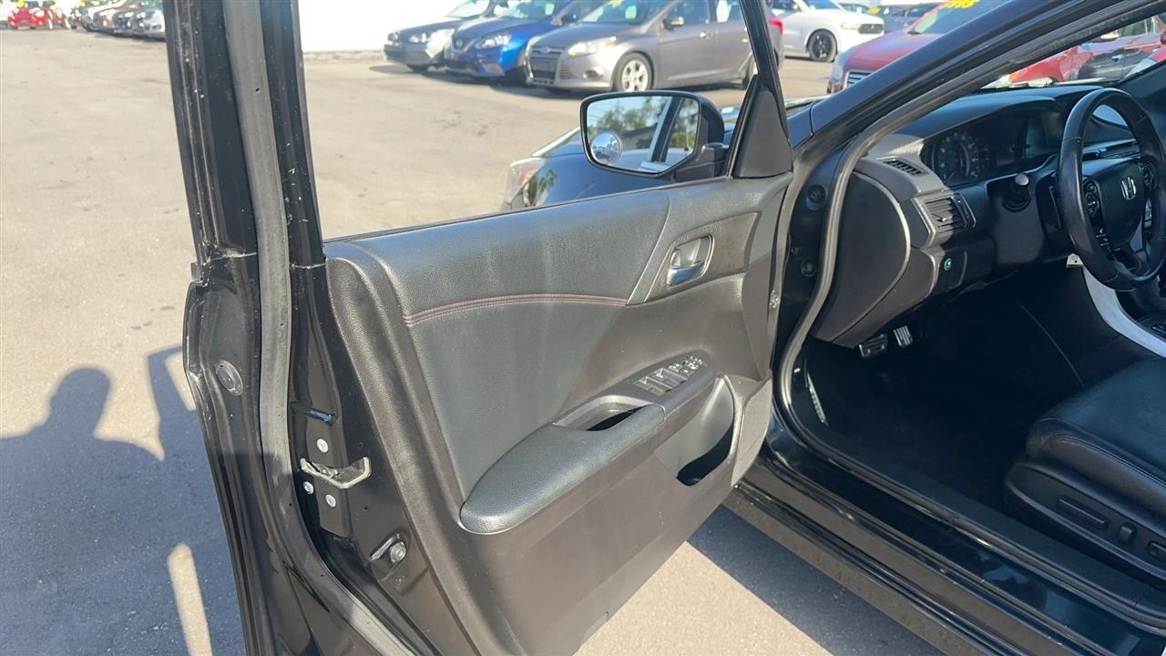 Honda Accord Sedan Sport SE CVT 2017