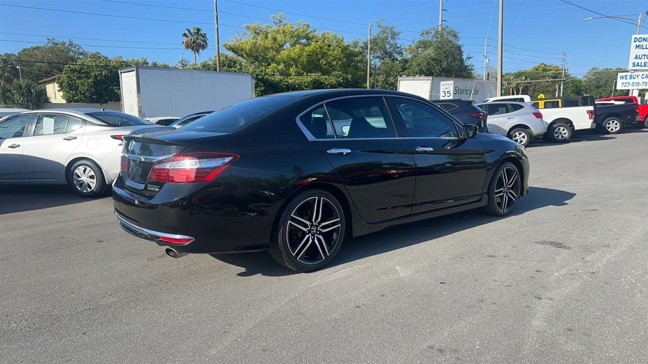 Honda Accord Sedan Sport SE CVT 2017
