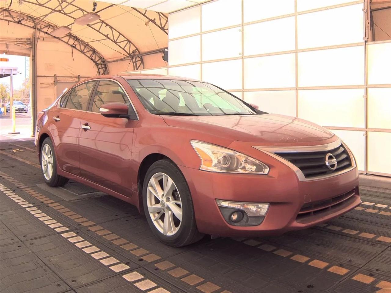 Nissan Altima 4dr Sdn I4 2.5 SV 2013