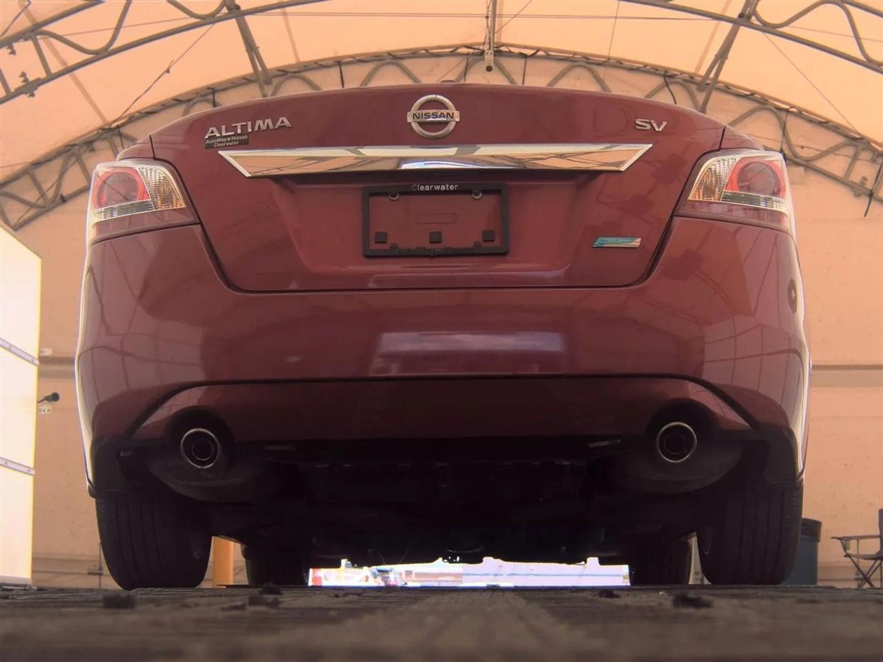 Nissan Altima 4dr Sdn I4 2.5 SV 2013