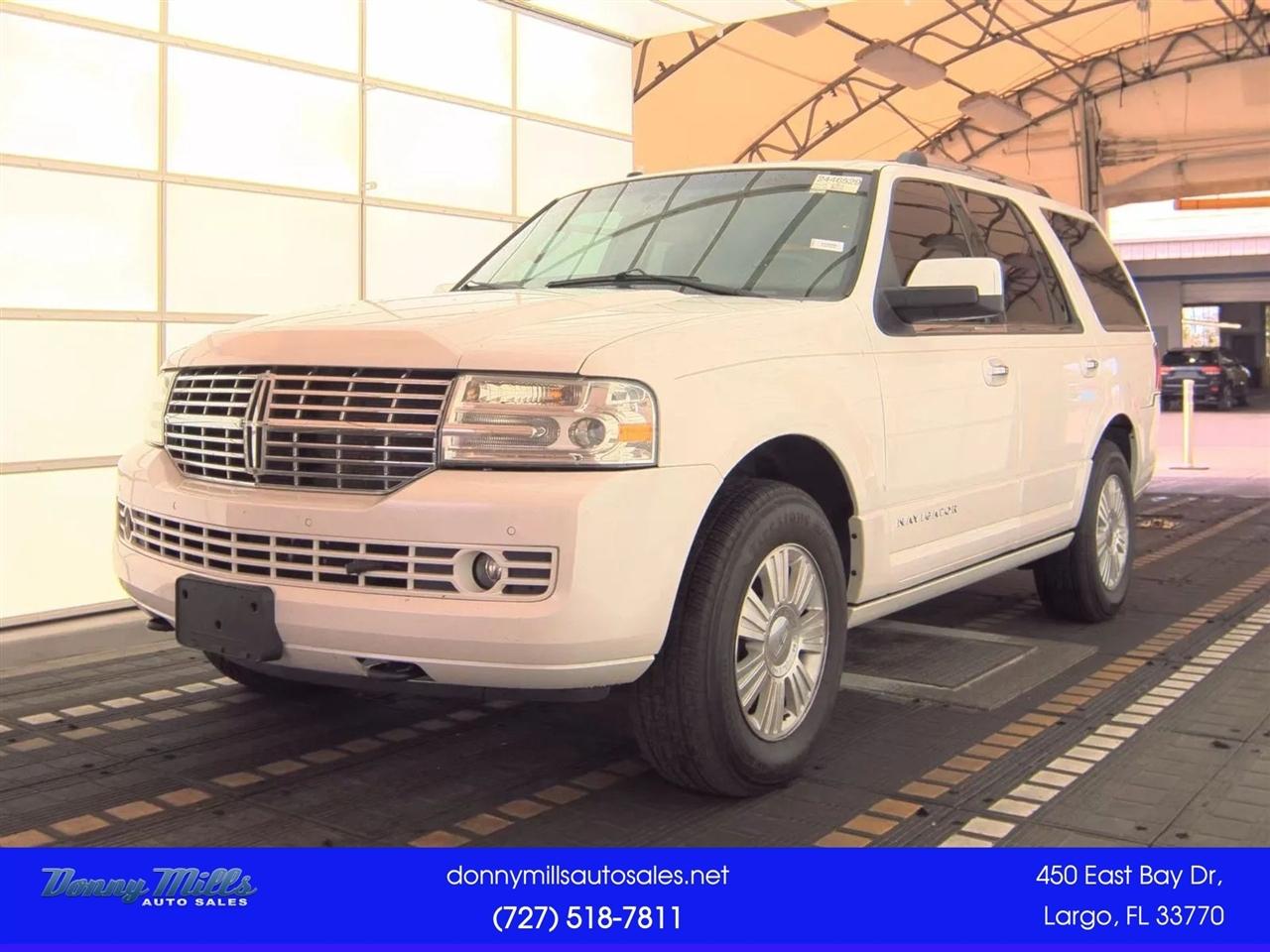 Lincoln Navigator 4WD 4dr 2014